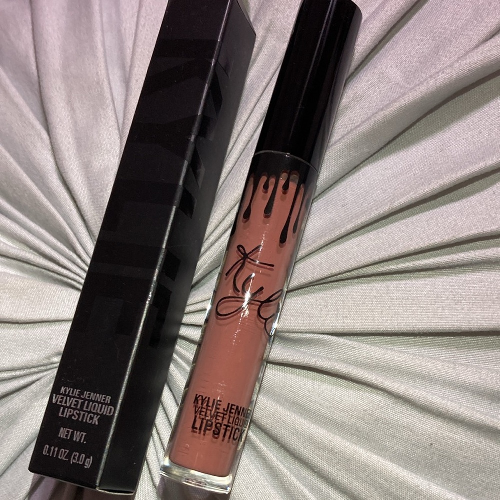 Kylie Jenner lipstickš©µš NEW!! - Picture 4 of 4
